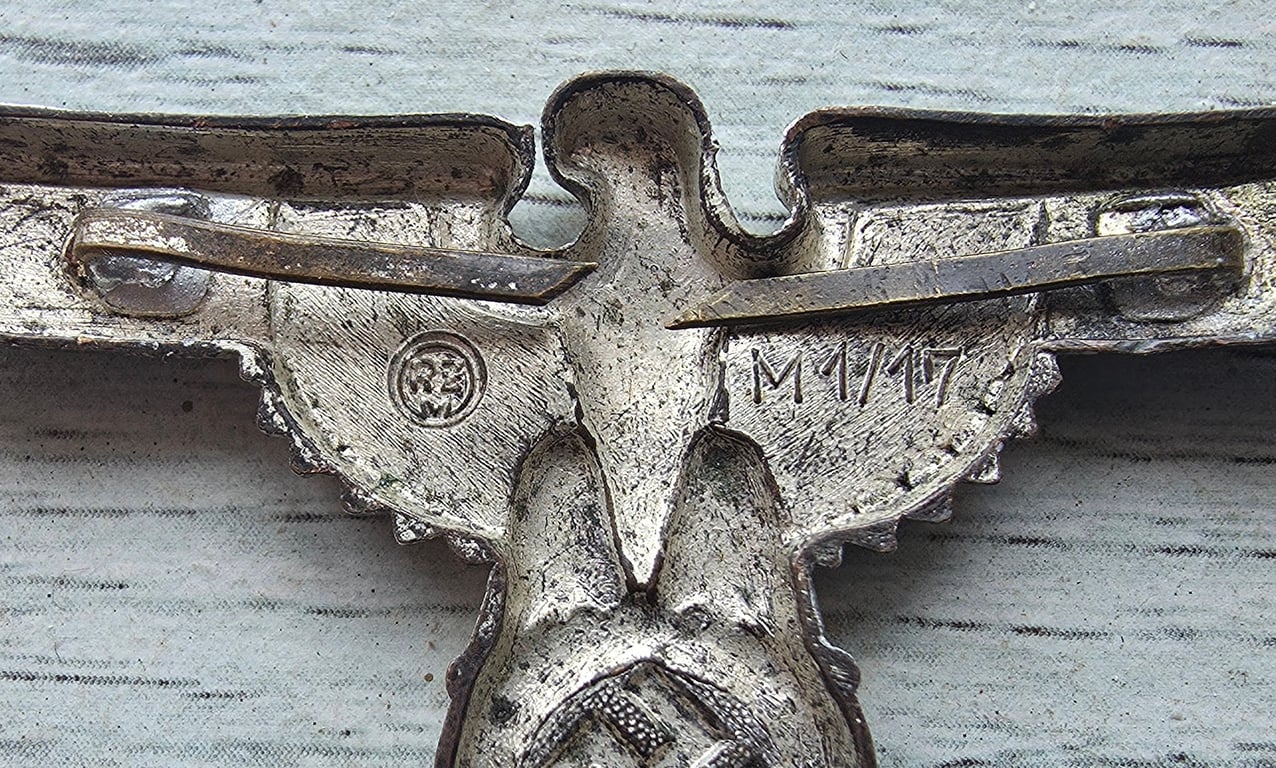 A nice Waffen-SS Schirmmütze Adler by F. W. Assmann & Sohne of Lüdenscheid