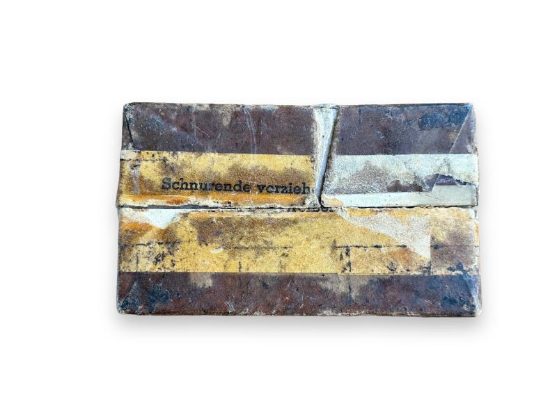 Carton box '15 Sprengkapseln'