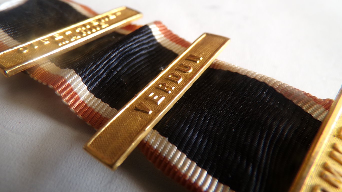 Kyffhäuserbund ribbon with 5 combat clasps