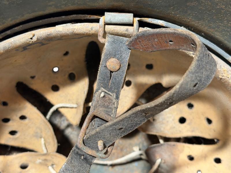 WH M42 Single Decal Helmet