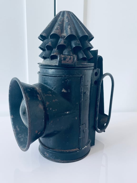 ORIGINAL P. Cs 1860s VICTORIAN HAND-HELD LANTERN BY RARE MAKER HIATT & Co.