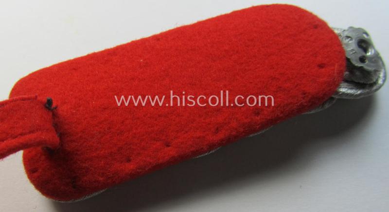 Superb - regrettably single but nevertheless very rarely encountered! - early-period and neatly 'cyphered', WH (Heeres) officers'-type, 'cyphered' shoulderboard that belonged to a: 'Major eines Nebelwerfer-Abteilungs'