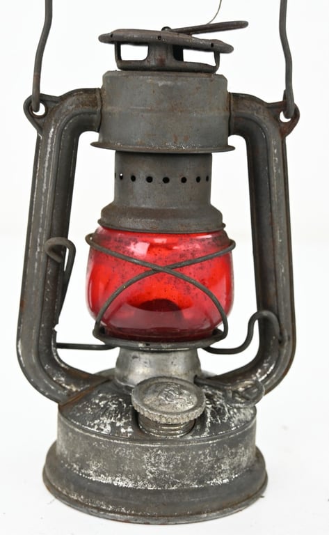 German WH Storm Lantern Feuerhand 75