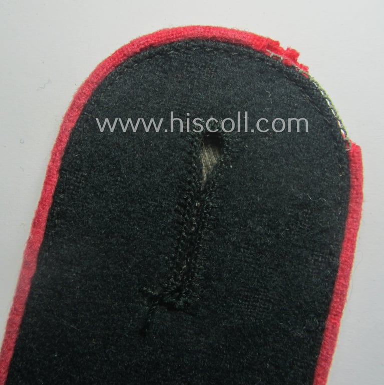 Single, early-period (ie. 'M40-pattern and/or rounded-styled), WH (Heeres) 'cyphered', EM-type shoulderstrap as was intended for a: 'Soldat eines Panzer-Schützen-Rgts.'