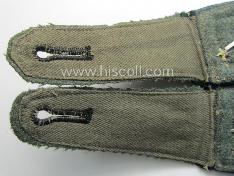 Attractive - and/or fully matching! - pair of WH (Heeres), early-war period, 'M36- o. M40'-pattern (rounded-style and 'cyphered'!) NCO-type shoulderstraps as was intended for - and used by! - a: 'Feldwebel einer Sanitäts-Abteilungs'