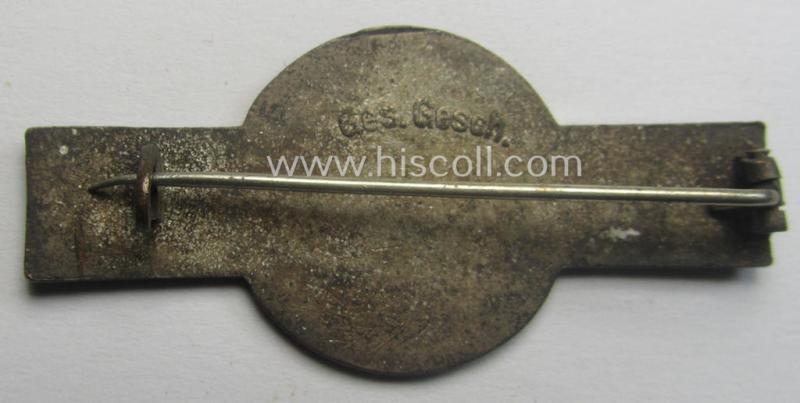 Neat - and scarcely encountered! - example of a DRK (ie. 'Deutsches Rotes Kreuz') nurses'-badge (ie. clasp or 'Spange') as was intended for a: 'Helferin' (being a non-maker-marked example bearing a: 'Ges.Gesch.'-patent-pending-designation)