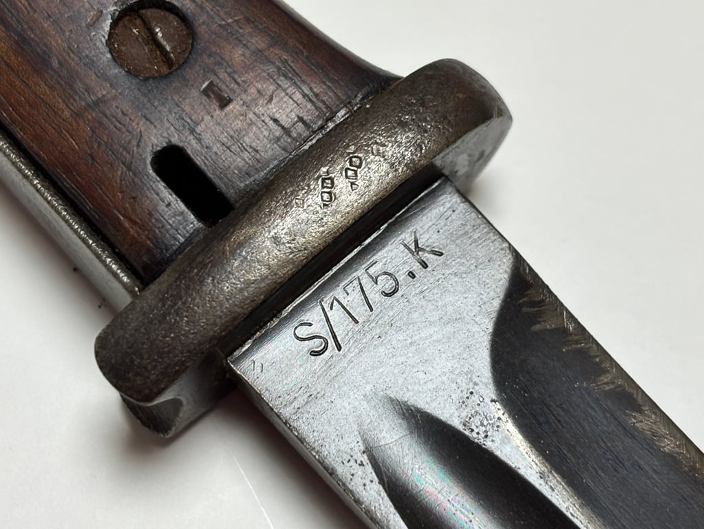K98 Bayonet Non-Matching "F. W. Holler" with brown frog