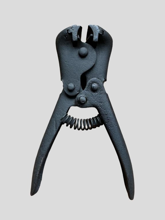 German WWII Pioneer/Engineers Tools