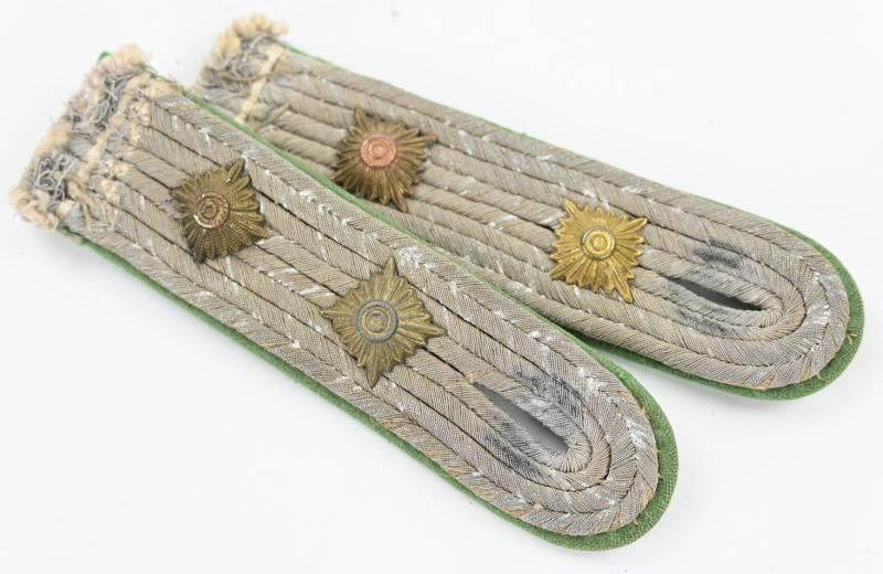 German WH Officer Shoulderboard Set