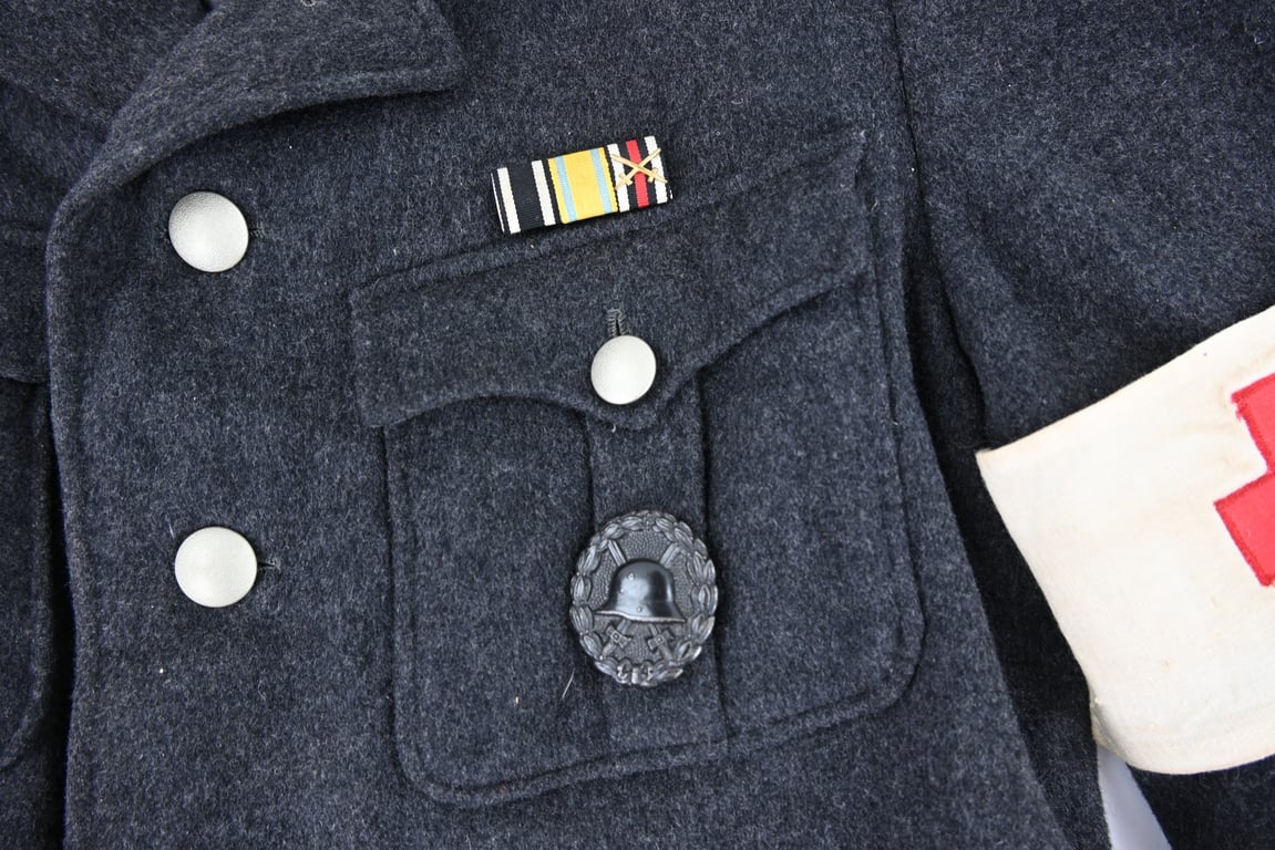 German DRK Service Tunic