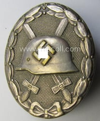 Attractive - and fairly luxuriously-styled! - 'Verwundeten-Abzeichen in...