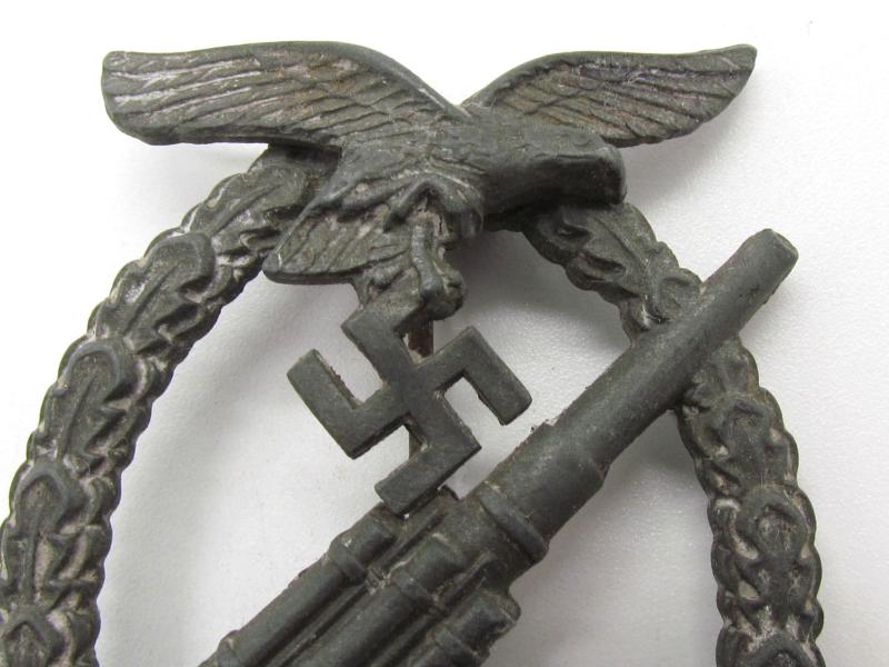 Luftwaffe Flak Badge – By G.b.(Gustav Brehmer)