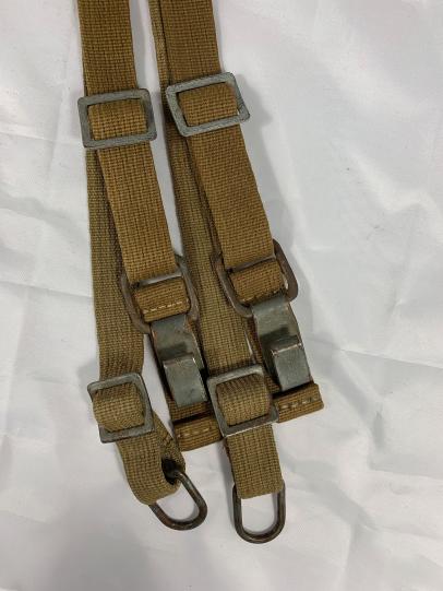 WH (Heer) Tropical Combat Y-Straps -1941-