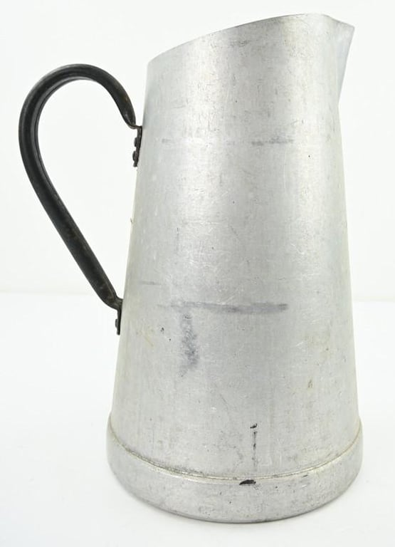 German LW Tea/Water Can