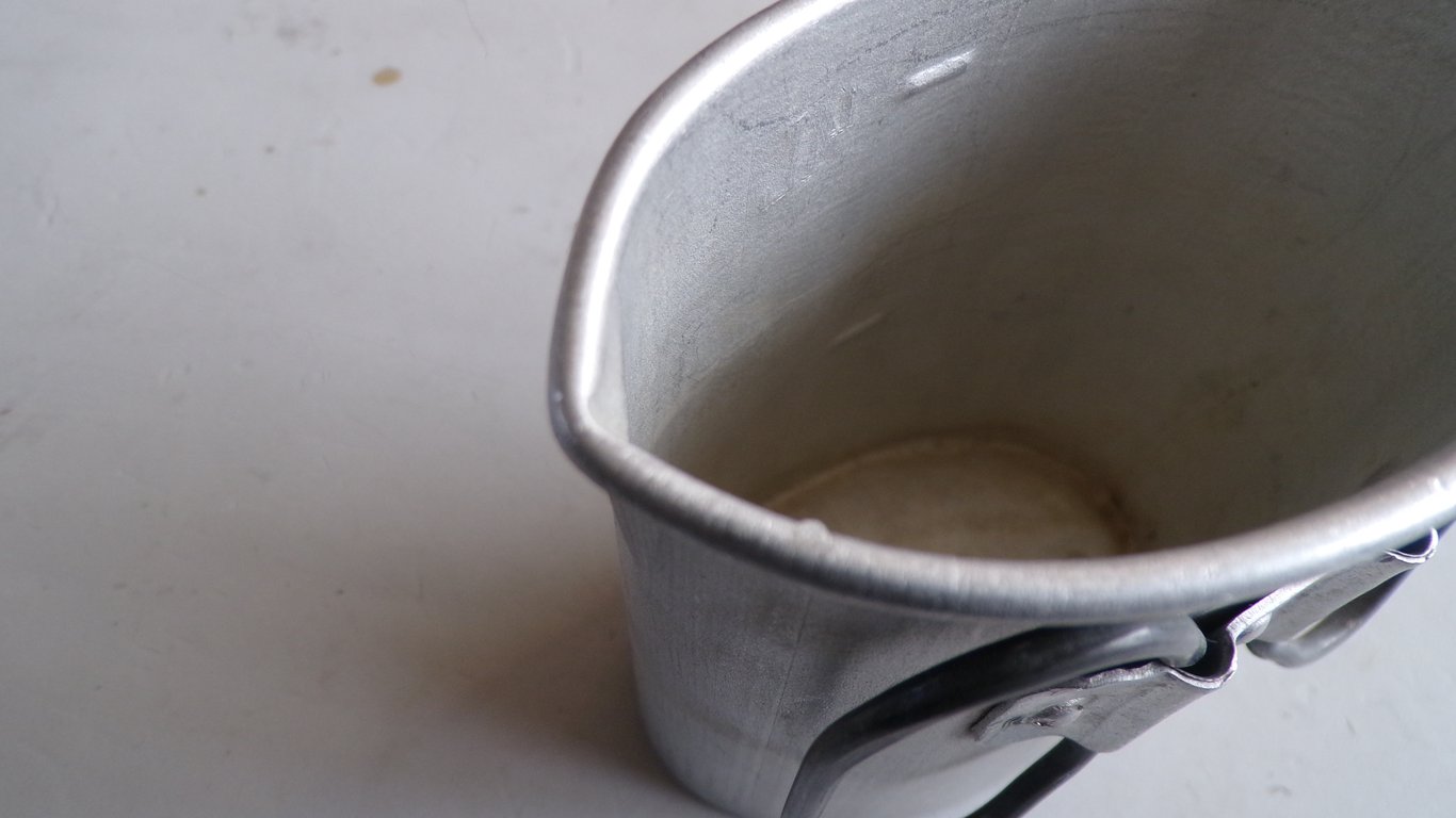 Early Drinking mug / cup