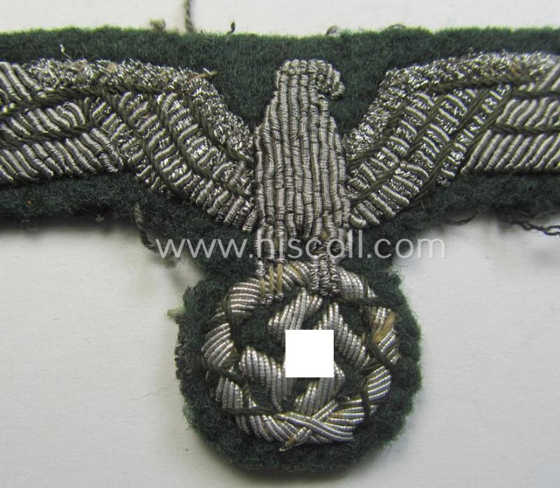 WH (Heeres) officers'-type, hand-embroidered breast-eagle (ie. 'Brustadler für Offiziere') as was executed in bright-silverish-coloured braid as was intended for usage on the various officers'-pattern tunics