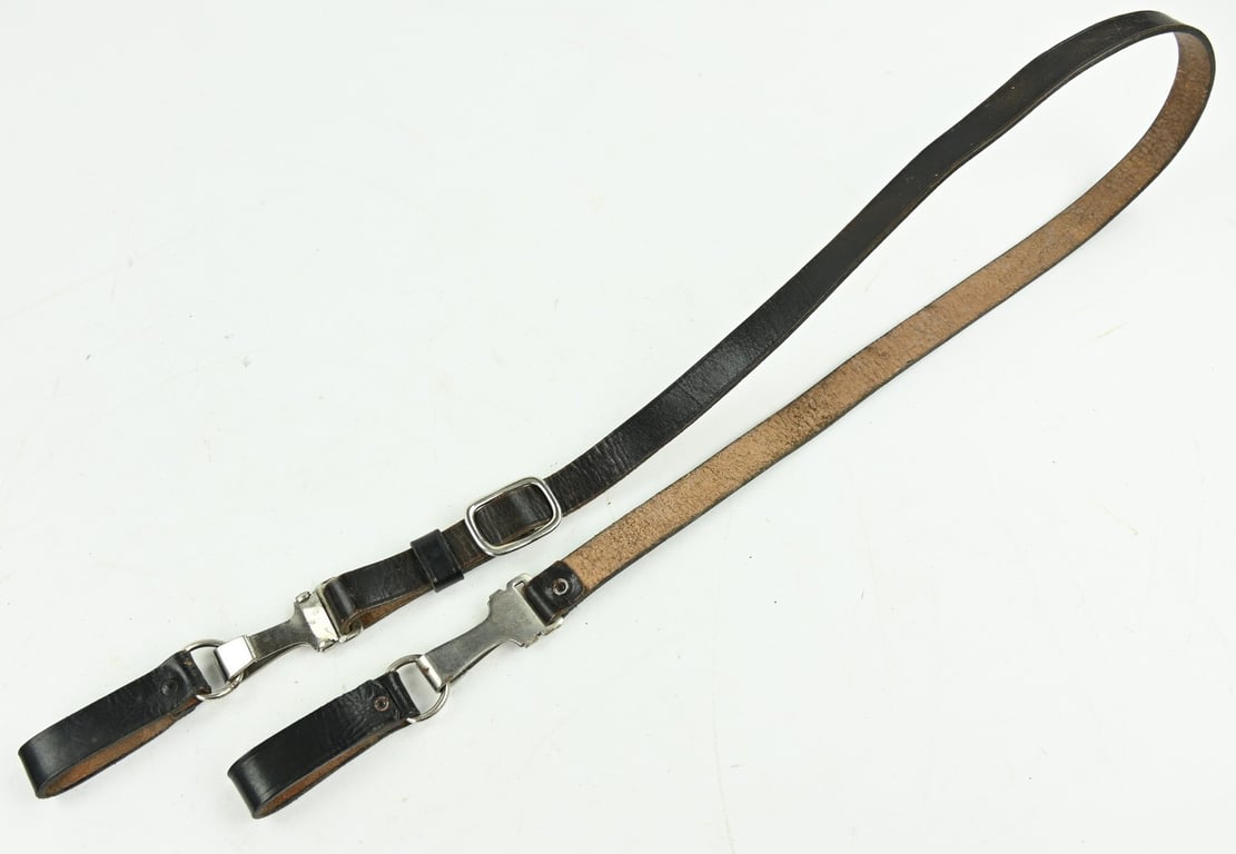German Political Shoulderstrap with D-Loops