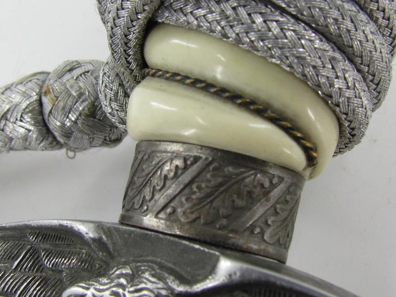 Luftwaffe Unmarked 2nd Pattern Dagger with Hanger