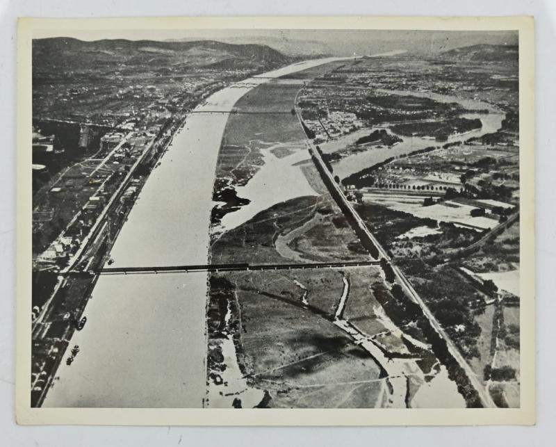 US WW2 Press Photo 'Danube River'