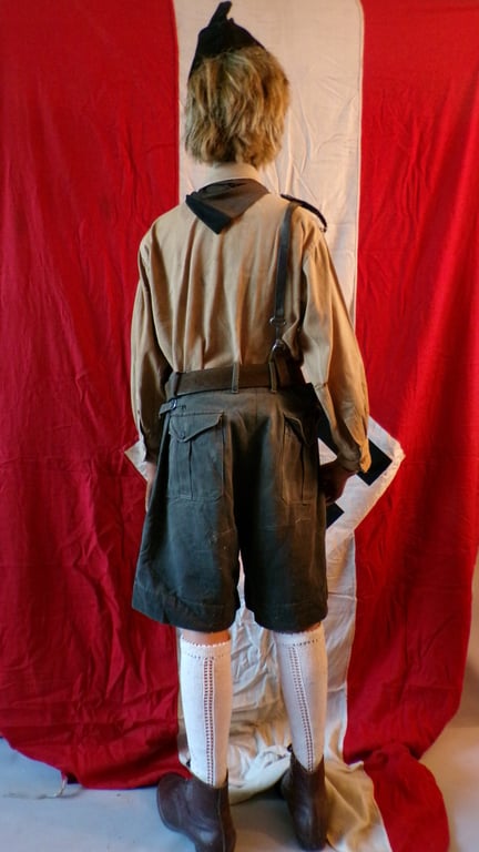 Complete WWII DJ Youth Mannequin Display