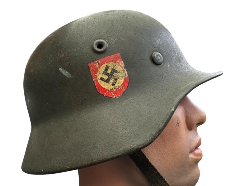Wehrmacht Q64 DD M40 Police helmet