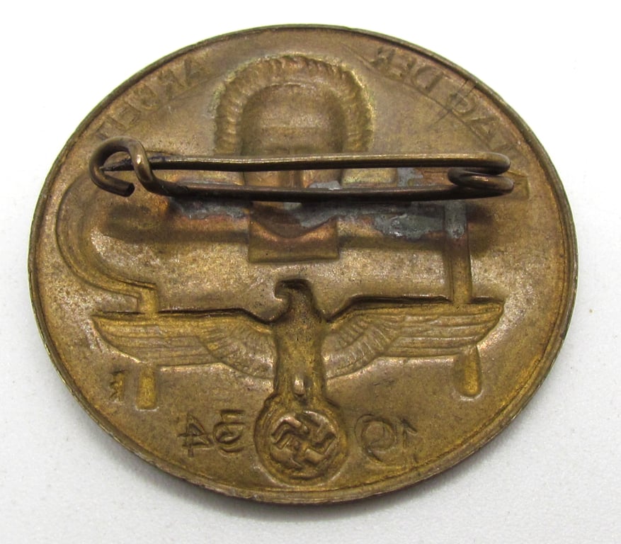 1 Mai commemorative badge. International worker's day Badge 1934
