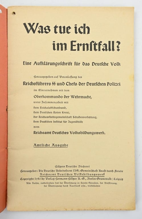 German Third Reich Period Booklet 'Was tue ich im Ernstfall?'