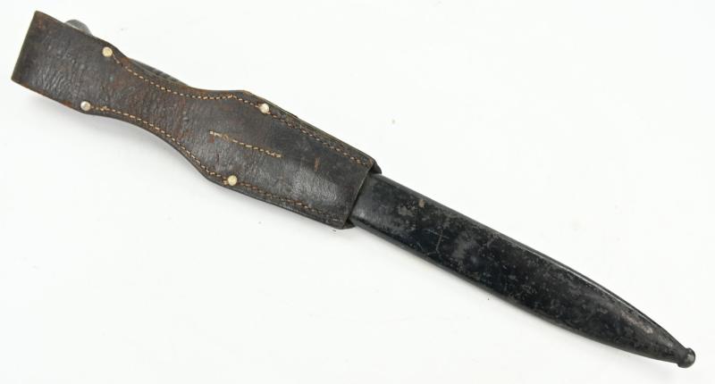 German WH K98 Bayonet with frog