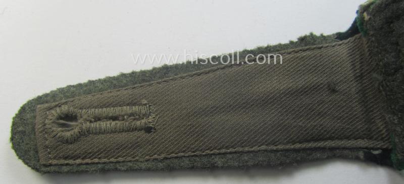 Single, WH (Heeres) NCO-type (ie. 'M36-/M40'-pattern- and 'rounded-styled-') shoulderstrap: 'Oberfeldwebel eines Gebirgsjäger-Rgts.'