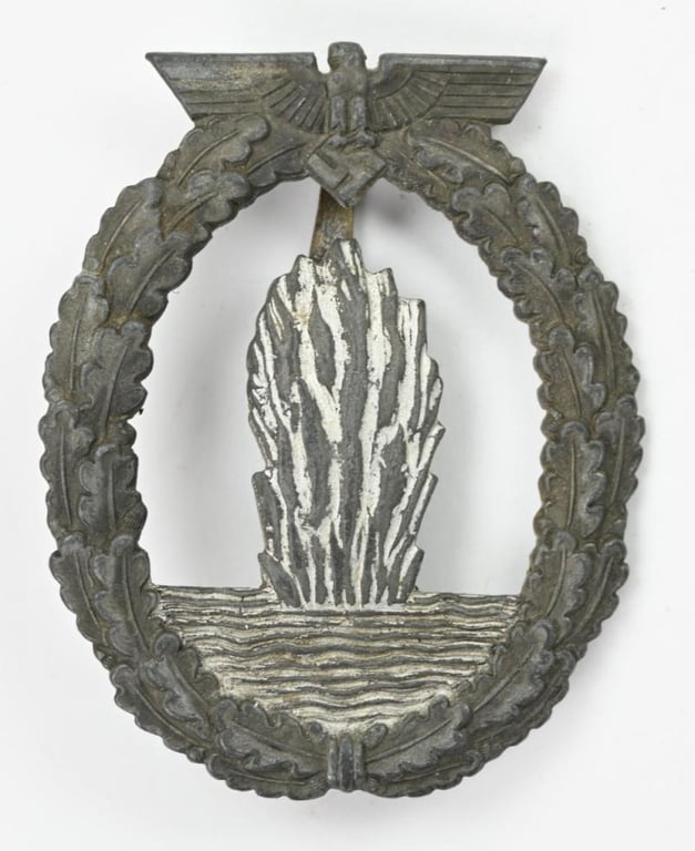 German KM Minesweeper War Badge 'R.K.'