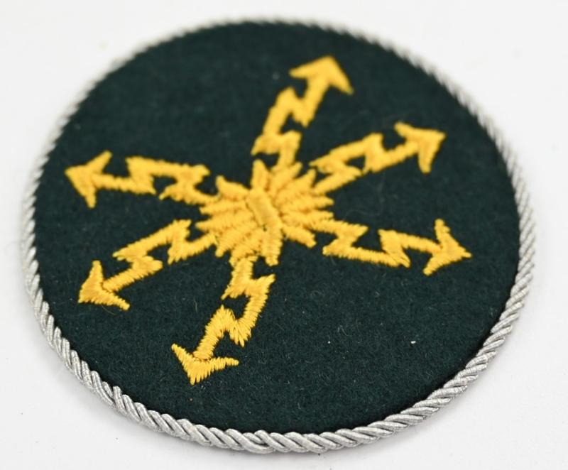 German WH Senior Radio Operator/ Signals Trade Badge