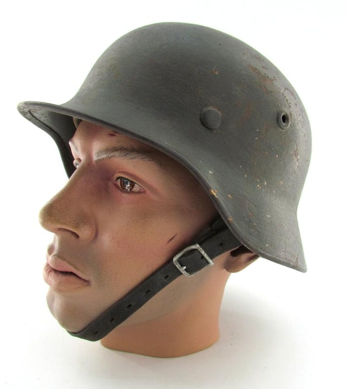 M40 Combat Helmet – Reissued, Late-War Finish ( Size 64 )