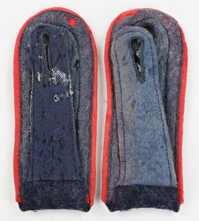 German Luftwaffe NCO Shoulderboard Set