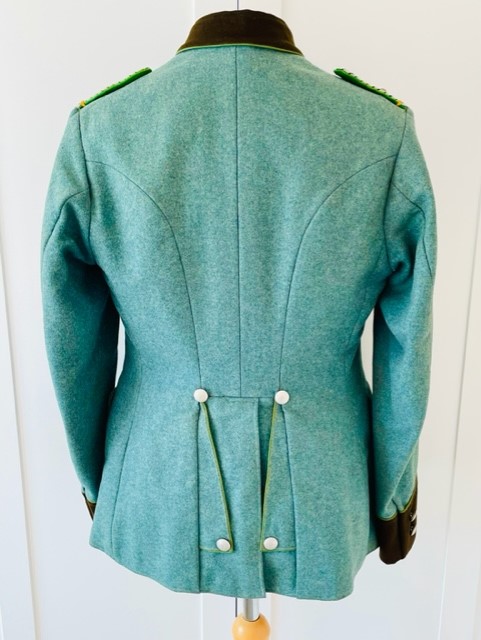DATED 1941 WWII GERMAN WARTIME POLIZEI NCO TUNIC.