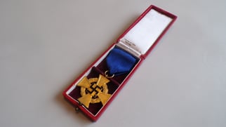 40-Year Faithful Service Award in Box