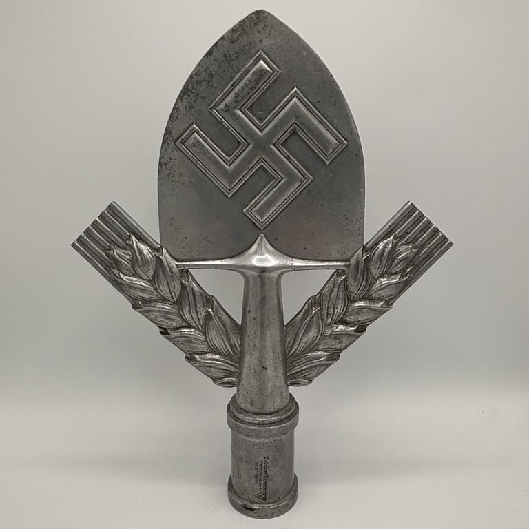 RAD Flagpole Finial with Carrying Bag - Gebrüder Cossack Maker Marked