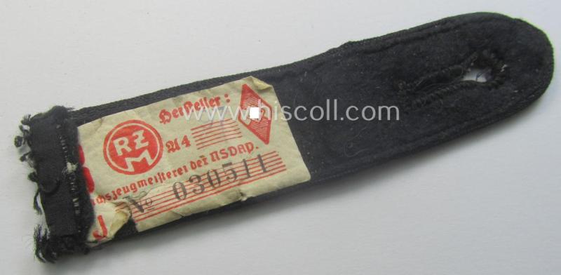 Single, black-piped so-called: 'DJ- o. Deutsches Jungvolk' shoulderstrap as was intended for usage by a: 'DJ-Mitglied' who served within the: 'Bann 167' (167 = 'Fulda')
