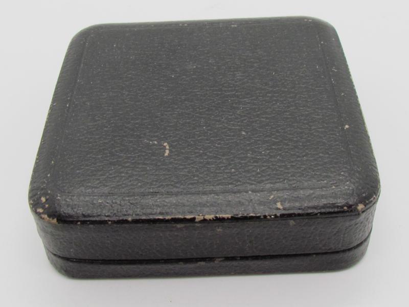 Iron cross 1st class ( EK1 )  "L/19" Brass Core in Case