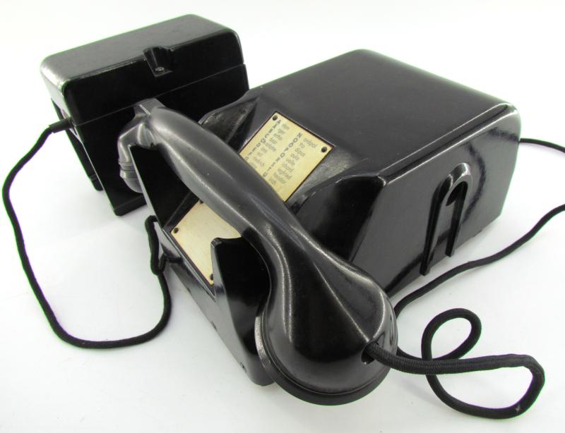 Wehrmacht Bakelite Desk telephone 38 with side box dated 1943