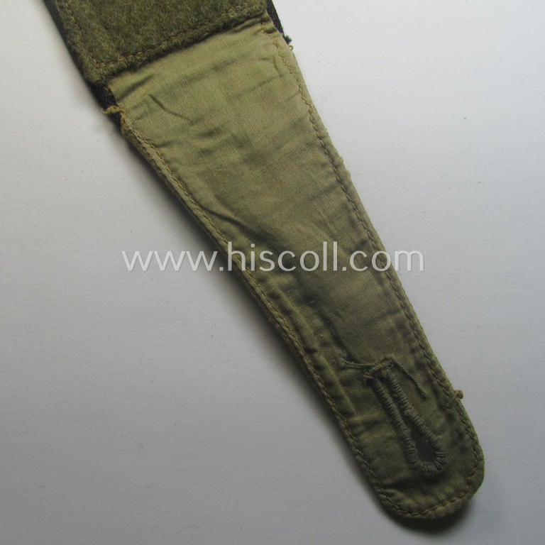 Single, WH (Heeres) 'tropical-issued' ie. 'DAK'-related, NCO-type shoulderstrap as was intended for an: 'Unteroffizier der Pionier-Trpn.'