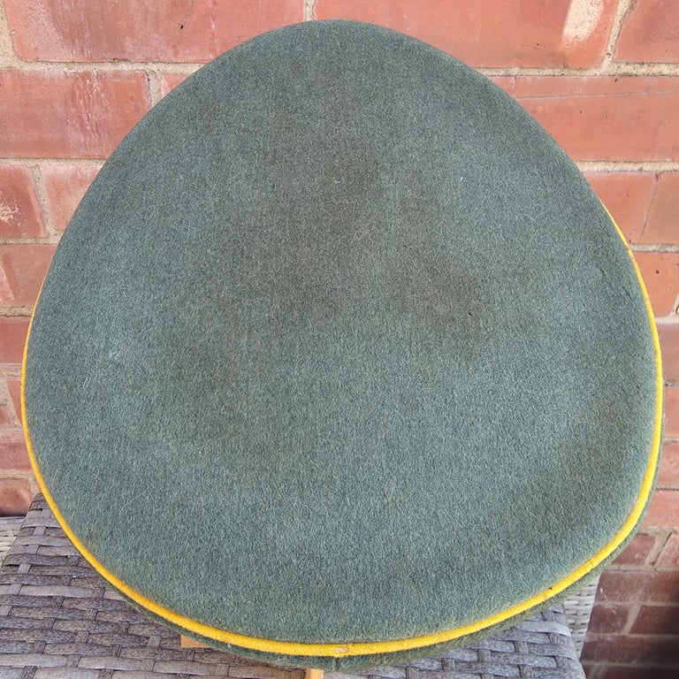 Original German officer's visor cap (Schirmmütze) Nachrichtentruppe