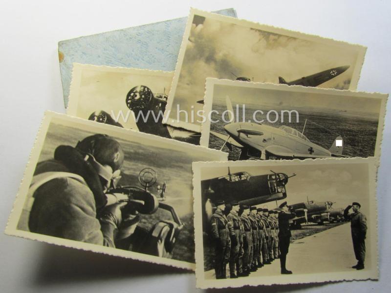 Complete set comprising of 10 smaller- (ie. 9 x 6 cms.-) sized period pictures originating from the series: 'Unsere Luftwaffe - Flieger-Serie 3'