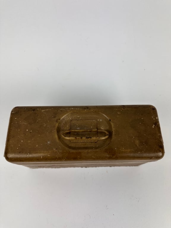 MG34/42 part box in Tan