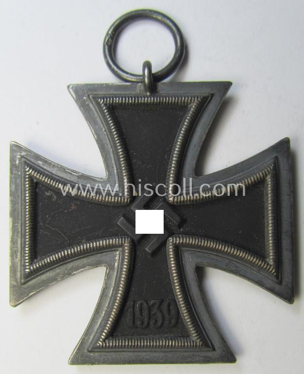 Attractive - and not that easily encountered! - 'Eisernes Kreuz II. Klasse' (ie. Iron Cross 2nd Class) being a clearly maker- (ie. '24'-) marked example as was produced by the: 'AG der Hanauer Plakettenhersteller'