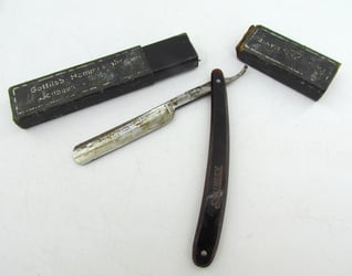 Ambossmann Pre War Razor in original box