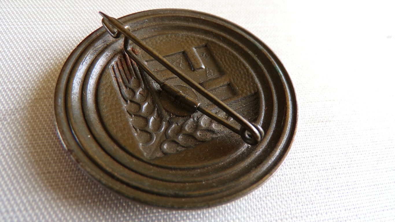 RADwJ Rank Brooch for Arbeitsmaid – 40mm