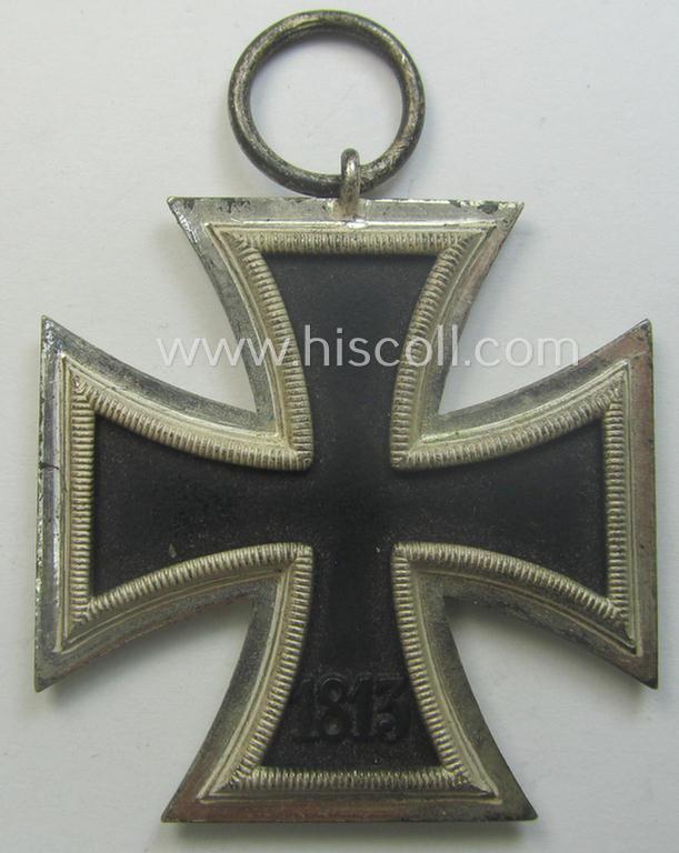 'Eisernes Kreuz II. Klasse' being a maker- (ie. '13'-) marked example as was produced by the maker (ie. 'Hersteller'): 'Gustav Brehmer'