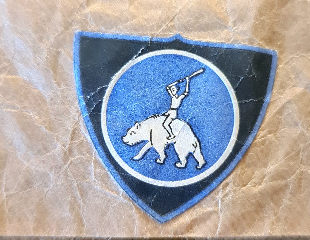 Finland  - Lapua & Patriotic People's Movement Sticker & Lapel Badge