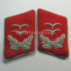 Pair of neatly hand-embroidered, WH (Luftwaffe) officers'-type collar-patches:...