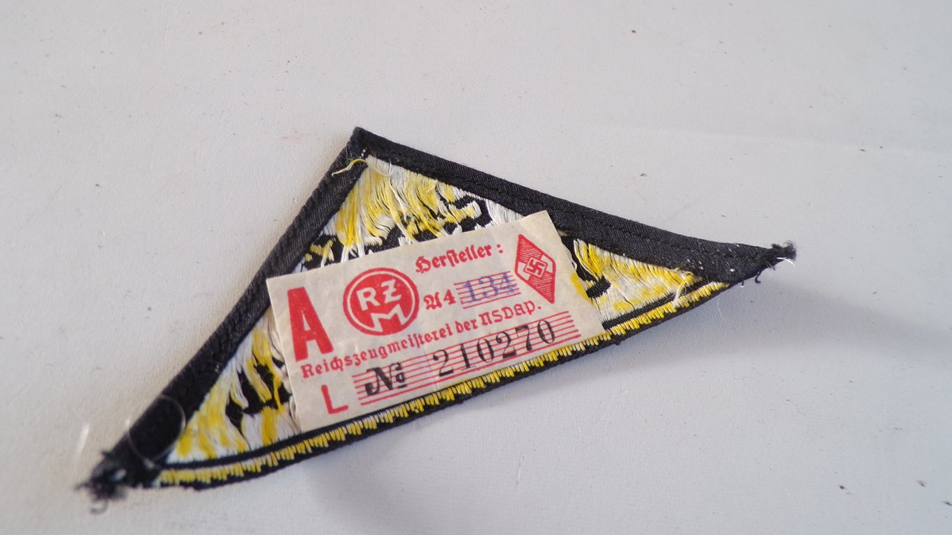 Hitler Youth Sleeve Triangle Südost Oberdonau
